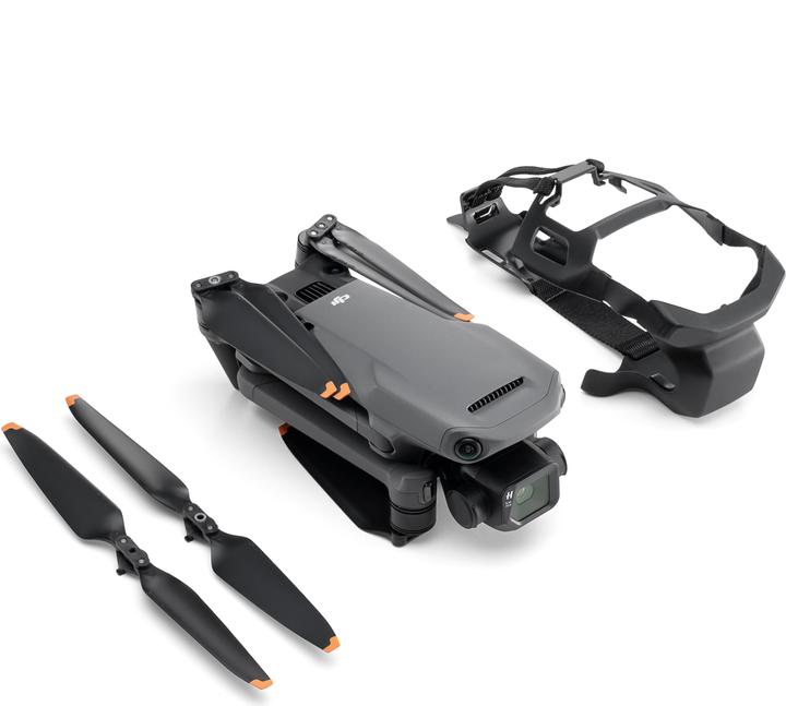 Produktbild DJI Mavic 3 Classic (Drohne einzeln) (46 min, 895 g, 20 Mpx)
