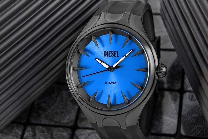 Actual product image Diesel Streamline (44 mm)