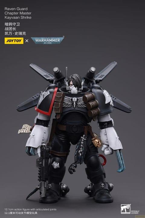 Image du produit Joy Toy Warhammer 40k figurine 1/18 Raven Guard Chapter Master Kayvaan Shrike 12 cm