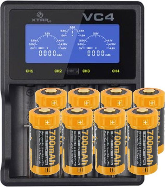 Actual product image Fenix CR123A battery and quick charger (8 pcs., CR123A, 760 mAh, Battery + charger)