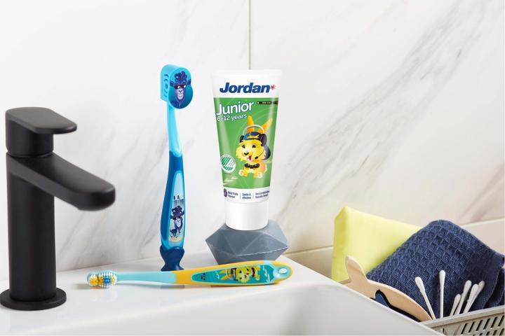 Actual product image Jordan Step By Step Toothbrush For Children 6-9 Years Soft 1Pcs. (Soft, 1 x)