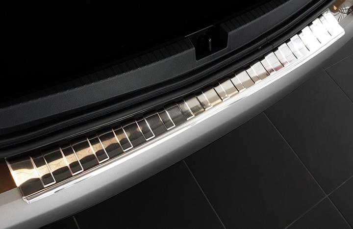 Produktbild Avisa Edelstahl Ladekantenschutz für Dacia Logan MCV Kombi ab 2013 bis heute (Heck)