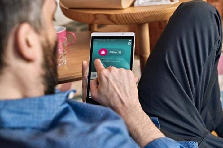 Produktbild Telekom SmartHome Bewegungsmelder innen (12 m)