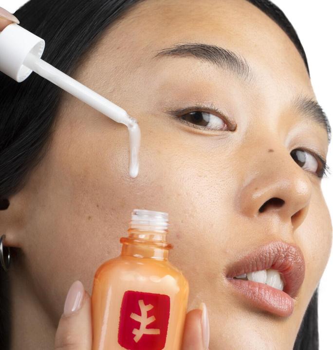 Actual product image Erborian Skin Therapy Light (30 ml)
