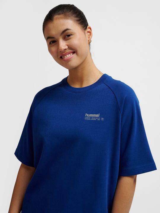 Actual product image hummel hml TECH LOOSE T-SHIRT (S)