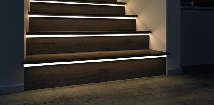 Actual product image Halemeier Versa Stair 120 12VDC xw (Warm white, 120 cm, Indoor)