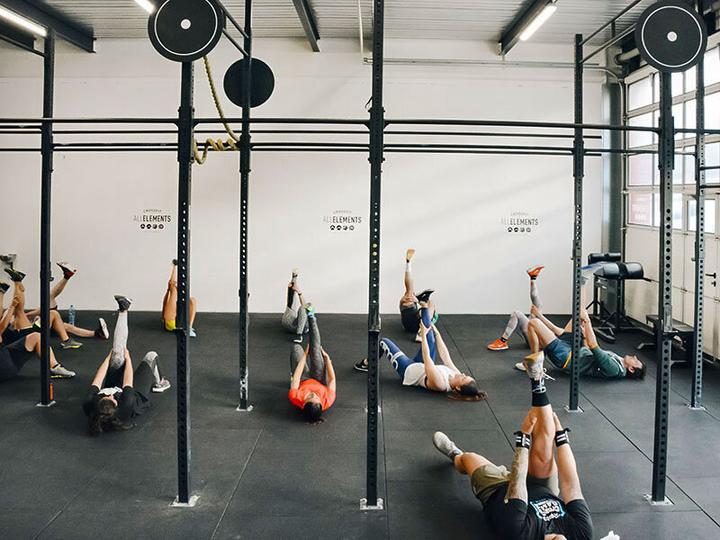 Immagine prodotto Smartbox 4 corsi di CrossFit sul lago di Ginevra per 2 persone (2 pers.)