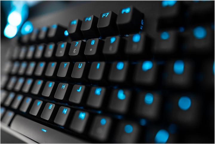 Produktbild Logitech G G Pro (Eng. Int., Kabelgebunden)