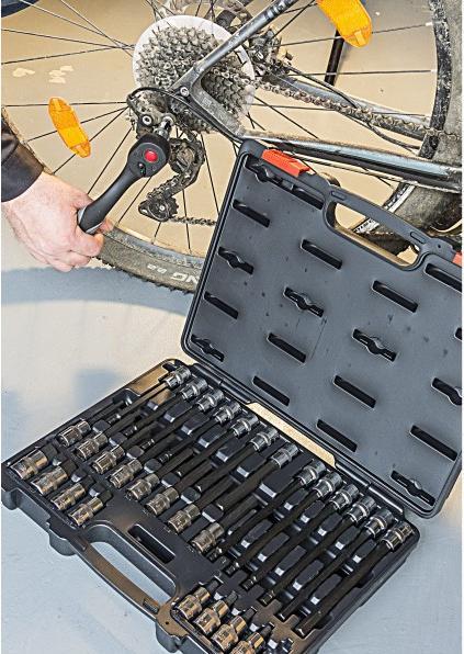 Actual product image Vigor Hexagon socket screwdriver bit set ∙ V1919 ∙ Square 12.5 mm (1/2 inch) ∙ Hexagon socket set ∙ (6 mm, 12 mm, 14 mm, 10 mm, 7 mm, 11 mm, 5 mm, 8 mm, 9 mm, 13 mm)