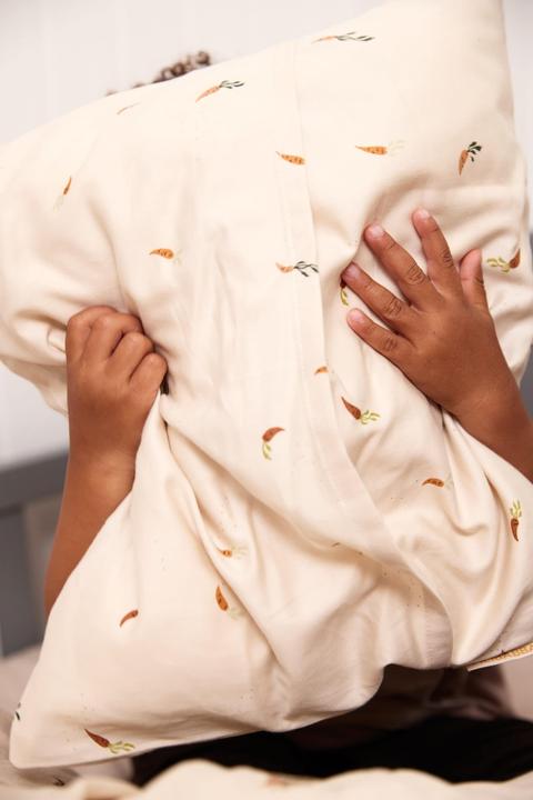 Actual product image Filibabba Junior bed linen GOTS - Carrot Thief
