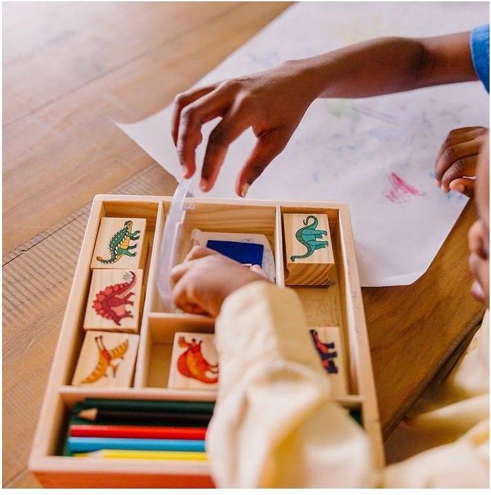 Immagine prodotto Melissa & Doug Set di francobolli Dinosauro