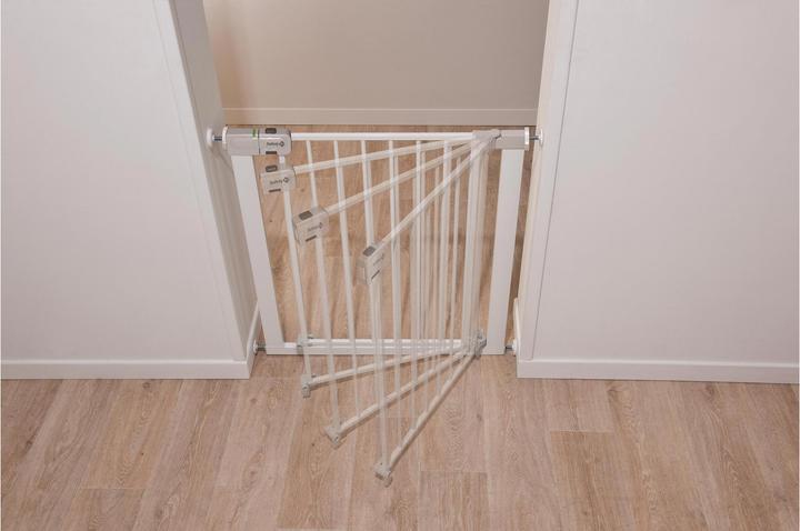 Image du produit Safety 1st Grille de protection de la porte (73 cm)