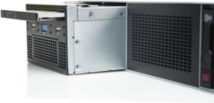 Actual product image HPE DL380 Gen10 Universal Media Bay