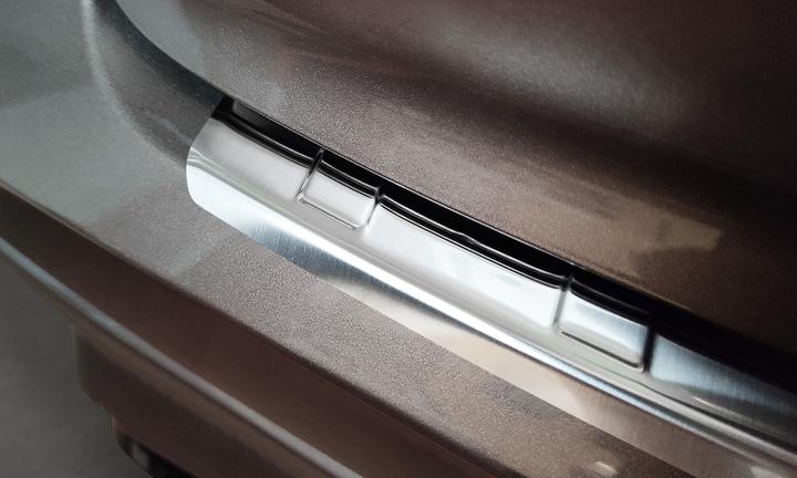 Actual product image Avisa Stainless steel bumper protection for Mitsubishi Eclipse Cross PHEV from 2021 until today (Rear)