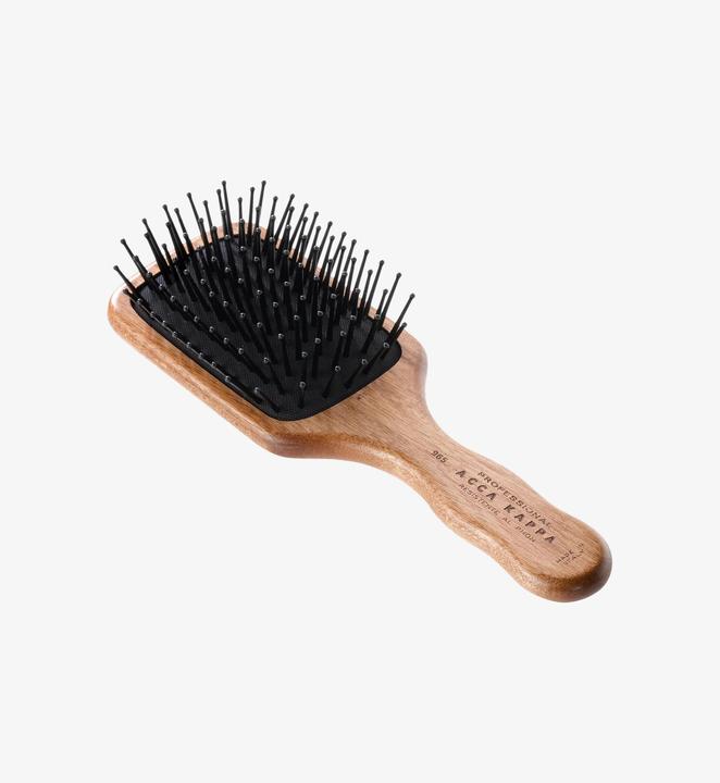 Actual product image Acca Kappa Pneumatic Brush 1"8 5" Centimeter Pom