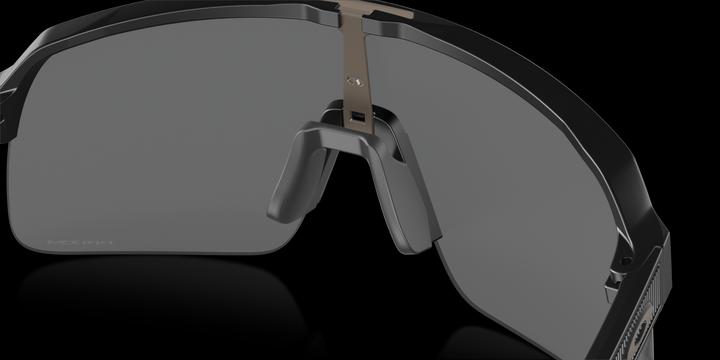 Immagine prodotto Oakley Sutro Lite (Bianco opaco, Grigio Prizm, Rosso)
