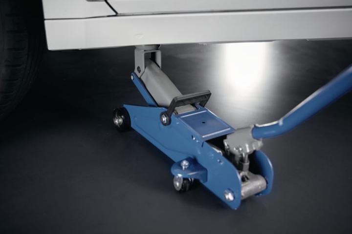Actual product image Cartrend Shunting car jack