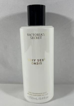 Victoria's Secret Very Sexy Oasis Fragrance Body Mist Spray for Women 8.4 Oz (Body Mist, 250 ml)