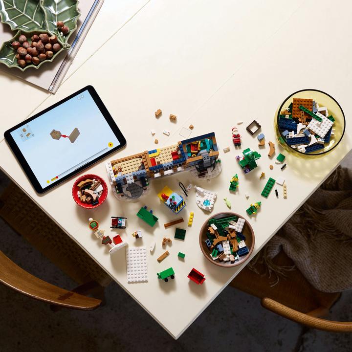Image du produit LEGO Bureau de poste du Père Noël (10339, LEGO Icons, LEGO difficiles à trouver)