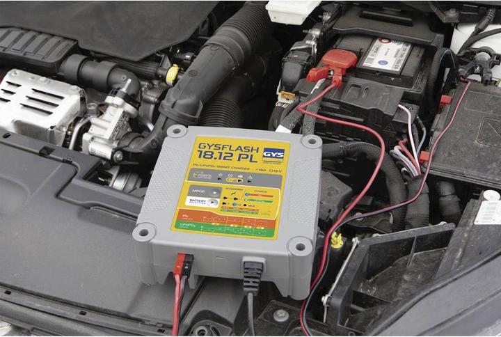 Produktbild GYS GYSFLASH 18.12 PL 026926 Automatikladegerät 12 V 18 A (12V)