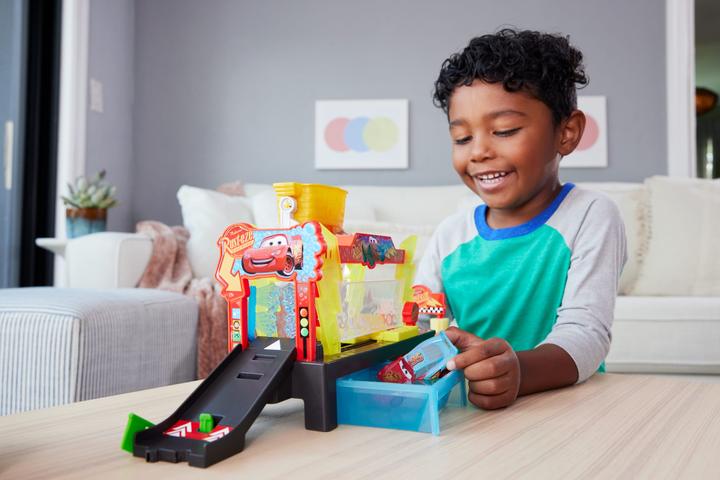 Image du produit Disney Pixar Cars Color Changers Lightning McQueen Autowaschanlage