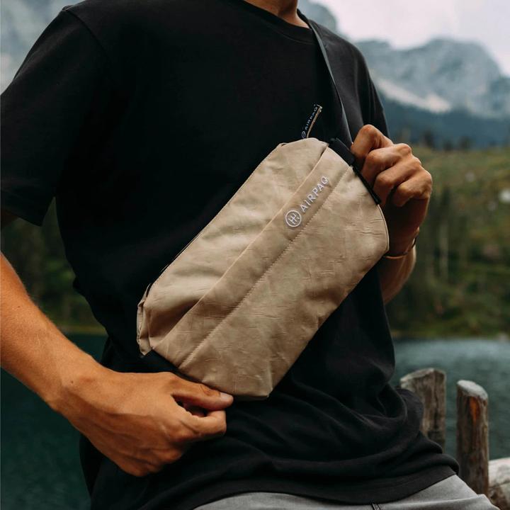 Actual product image Airpaq Umhängetasche SlingBaq (2.30 l)