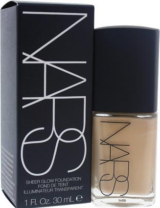 Produktbild NARS Cosmetics Sheer Glow Foundation (Fiji)