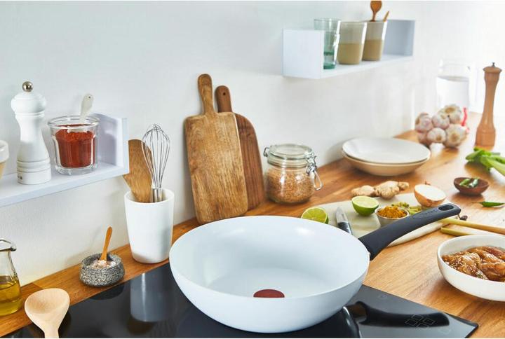 Immagine prodotto Tefal Ceramic Control (28 cm, Wok, Alluminio)