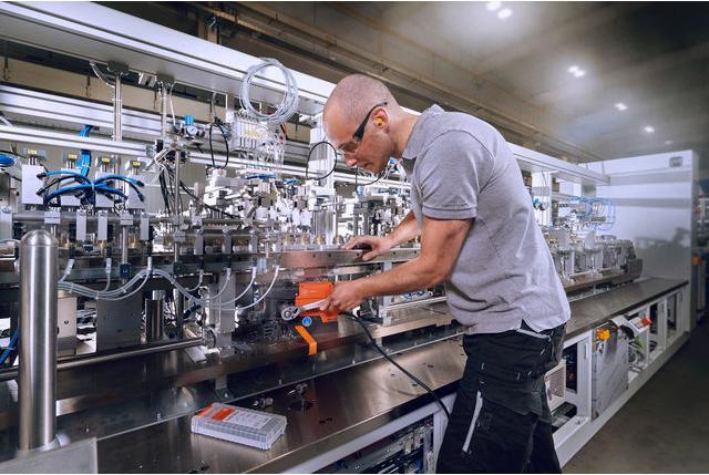 Immagine prodotto Fein Unità di foratura compatta per punte a corona con base magnetica fino a 36 mm KBC 36 MAGFORCE (36 millimetri)