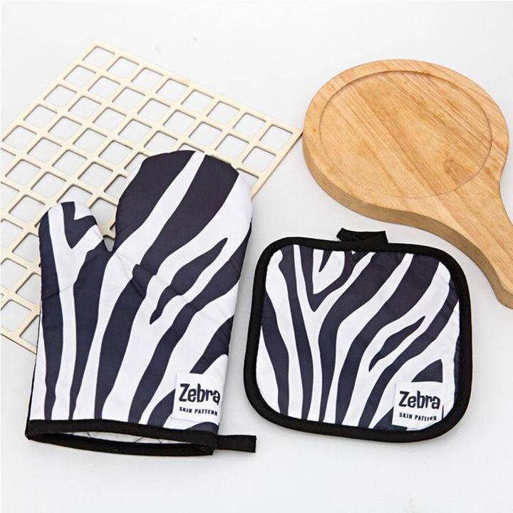Actual product image JTI Casserie and pot with zebra pattern (Cotton)