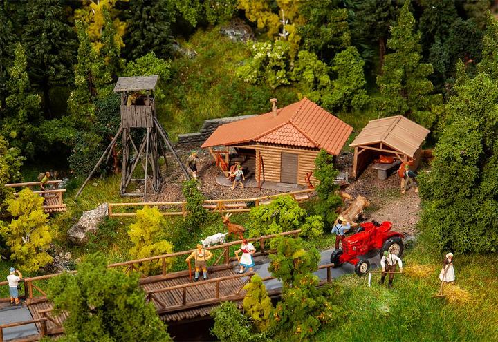 Produktbild Faller Jagdhütte mit Hochsitz