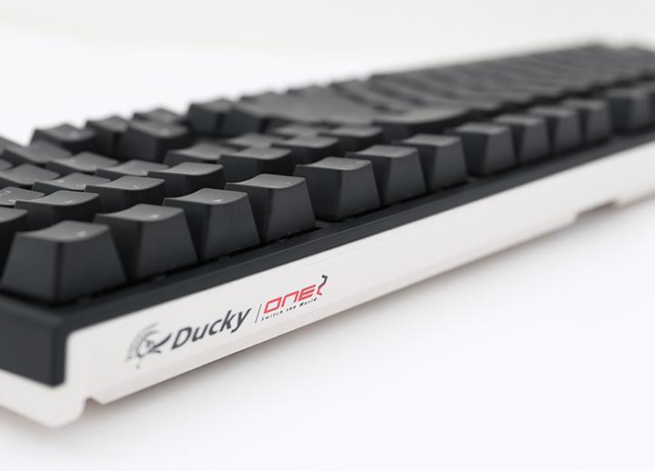 Actual product image Ducky One 2 Backlit PBT (DE, Cable)