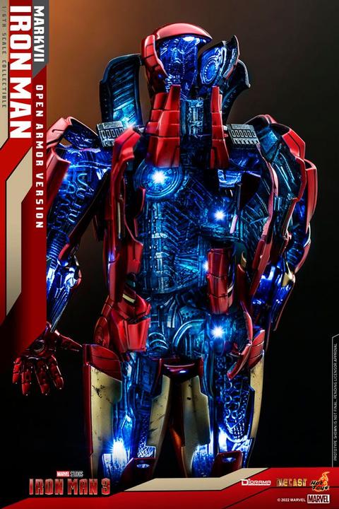 Actual product image Hot Toys Iron Man 3 diorama 1/6 Iron Man Mark VII (Open Armour Version) 32 cm