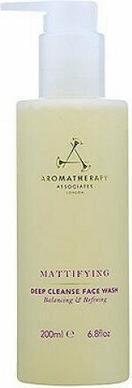 Immagine prodotto Aromatherapy Associates Lavaggio viso opacizzante a pulizia profonda 200ml (Lozione detergente)