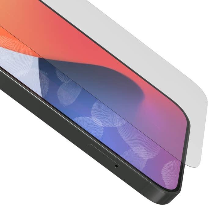 Actual product image InvisibleShield Glass Elite VisionGuard+ (1 Piece, Apple iPhone 12 Pro Max)