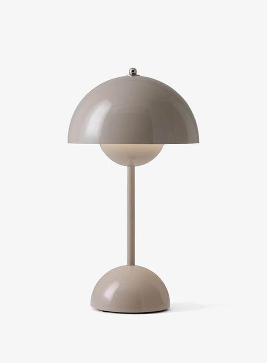 Produktbild &Tradition Flowerpot VP9 Portable Tischleuchte Grey Beige (270 lm)
