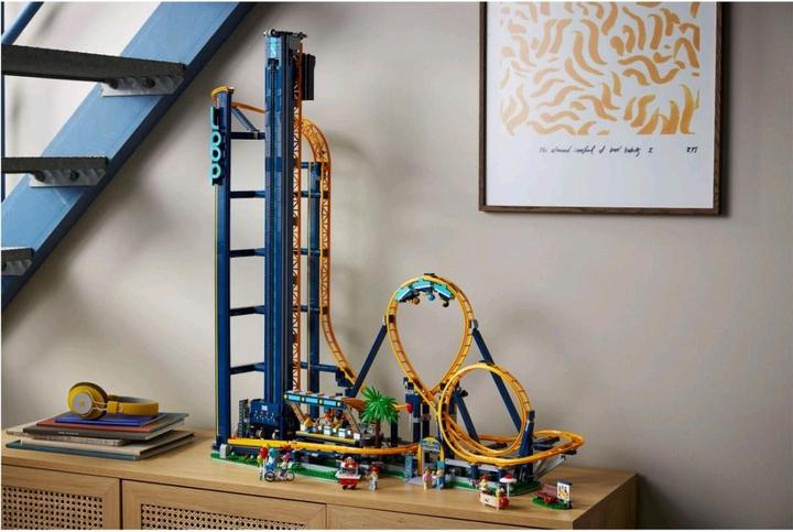Actual product image LEGO Looping roller coaster (10303, LEGO Icons, LEGO Rare Sets)