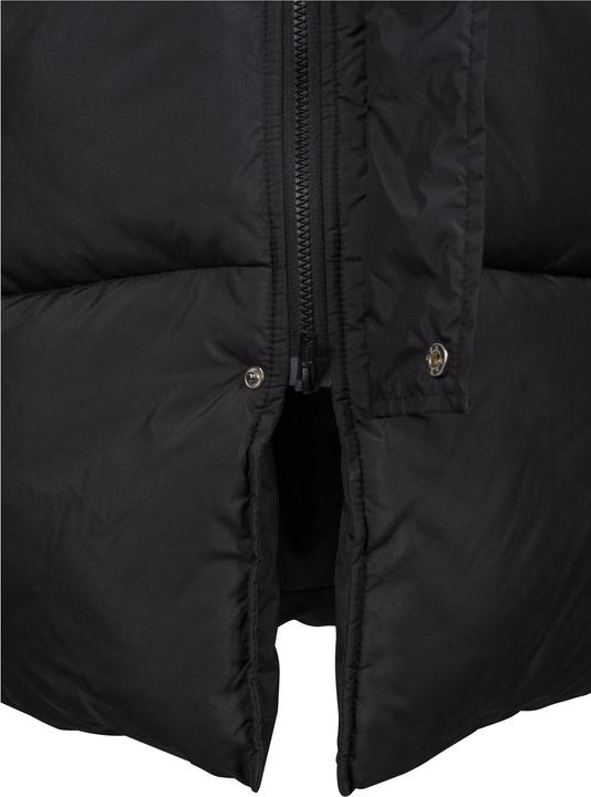 Actual product image Urban Classics UC Curvy Ladies Oversize Faux Fur Puffer Coat (XL)