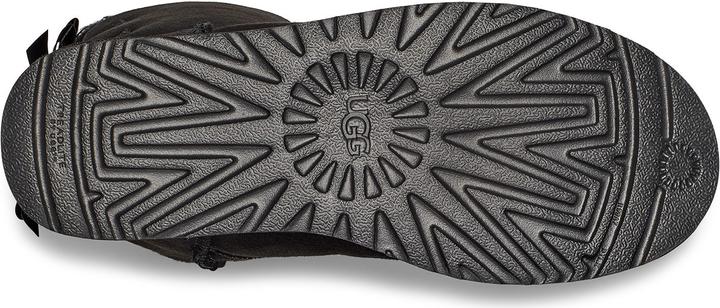 Actual product image Ugg Bailey Bow II (41)