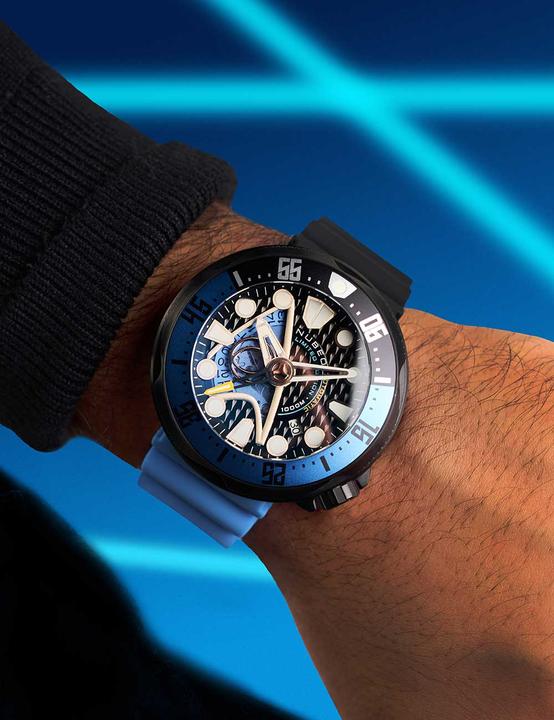 Actual product image Nubeo NB-6104-02 Ventana Star Trek Starfleet Limited Edition (Diving watch)