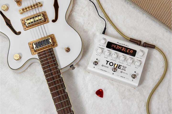 Actual product image IK Multimedia TONEX Pedal Anniversary Edition (Electric guitar, Electric bass)