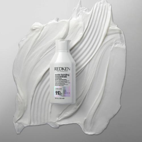 Immagine prodotto Redken Acido - Condizionatore concentrato per l'incollaggio (300 ml)