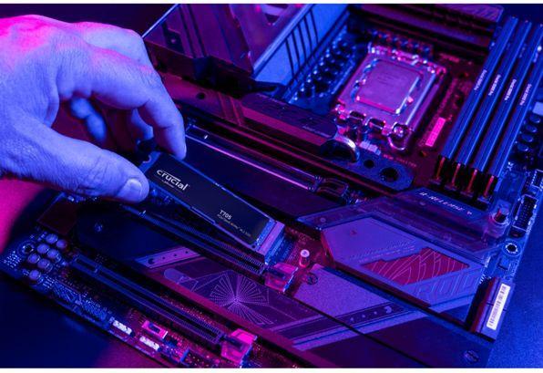 Image du produit Crucial T705 (4000 Go, M.2 2280)