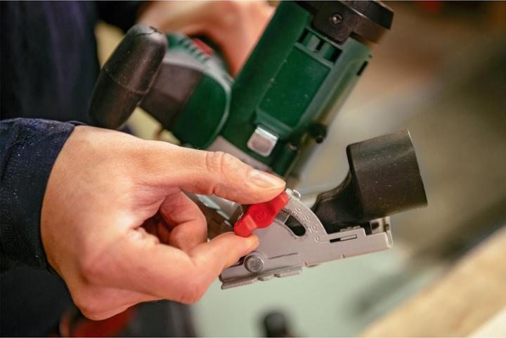 Image du produit Bosch Home & Garden UniversalCirc 12