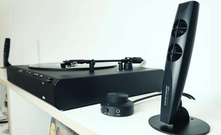 Actual product image Wavemaster STAX BT 2.1 Bluetooth
