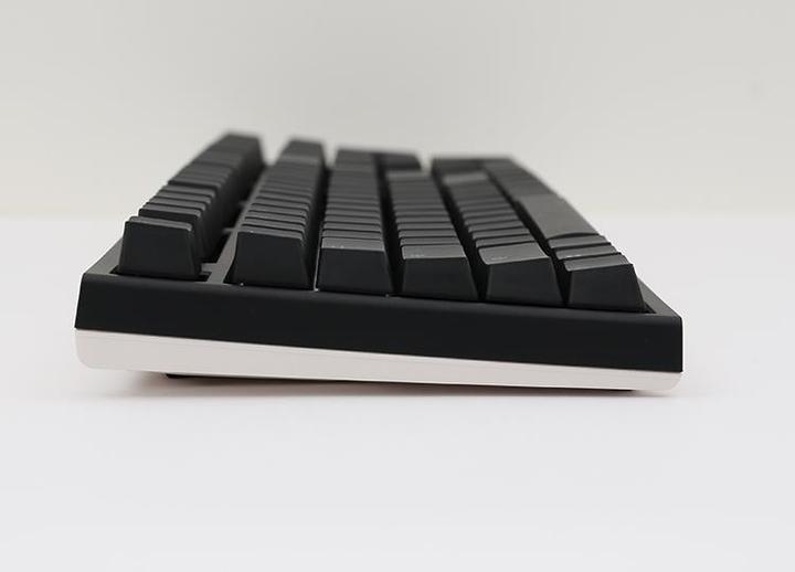 Actual product image Ducky One 2 Backlit PBT (DE, Cable)