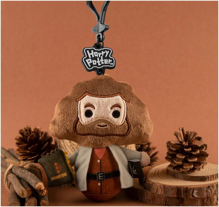 Actual product image Cinereplicas Harry Potter porte-clés peluche Hagrid 8 cm