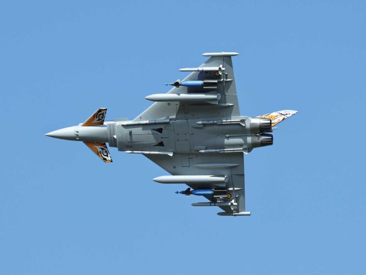 Actual product image Freewing Eurofighter Typhoon PNP 8S Jet EDF 90mm (Jet)
