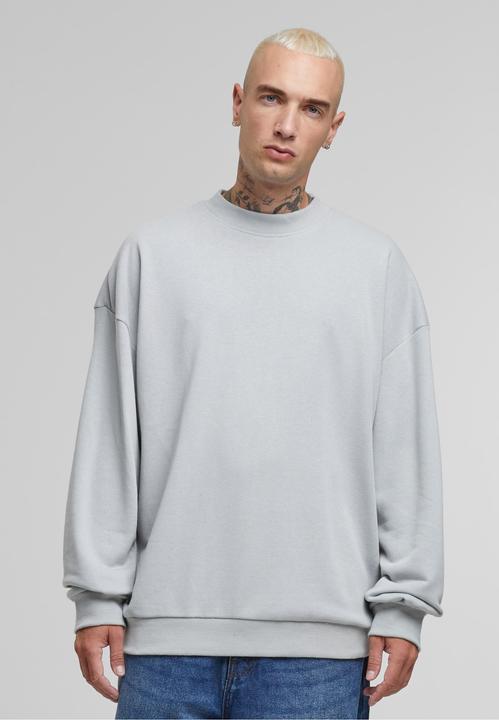 Actual product image Urban Classics Light Terry Crew - 166789 (L)
