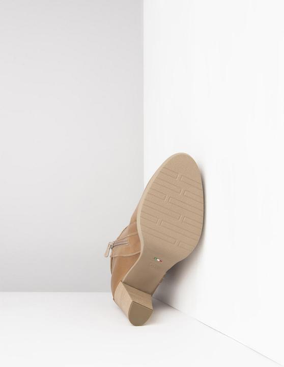 Actual product image Nero Giardini Stiefelette (39)